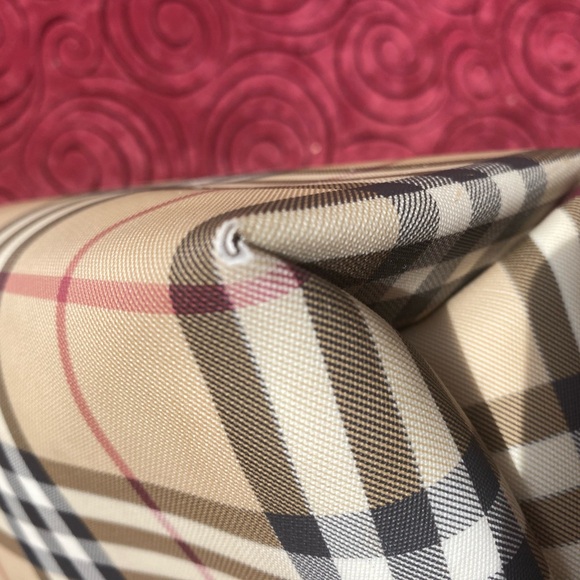 Authentic Burberry Beige House Check/Nova PVC Canvas and Leather Tote Bag - Picture 10 of 16